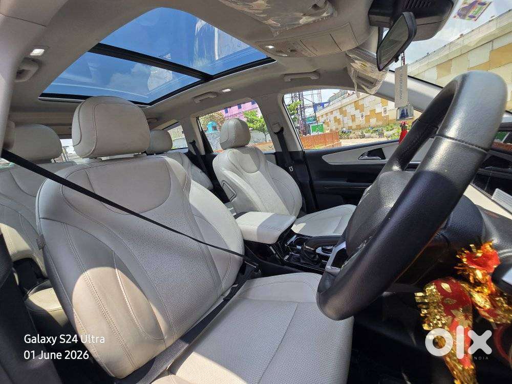 Mahindra Xuv700 2.2 Ax 7 Diesel Mt Str, 2024, Diesel