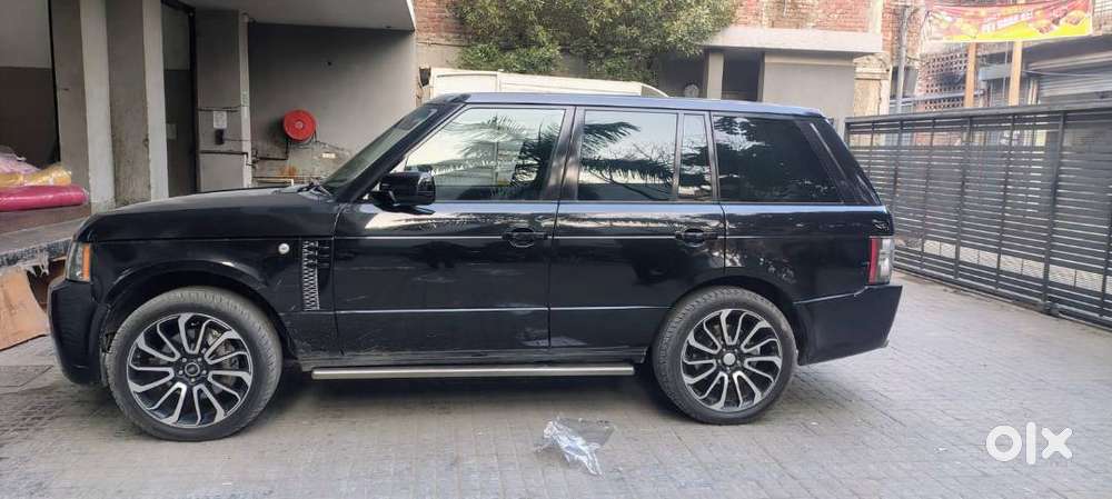Land Rover  Black Color Excellent Condition