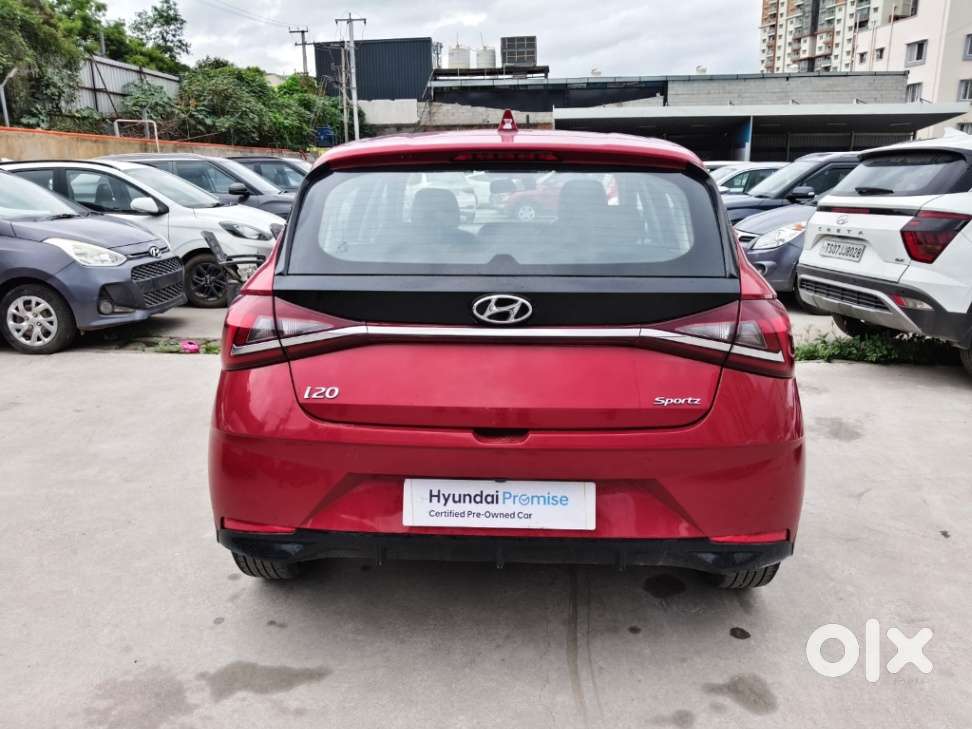 Hyundai I20 Sportz 1.2 Ivt, 2023, Petrol