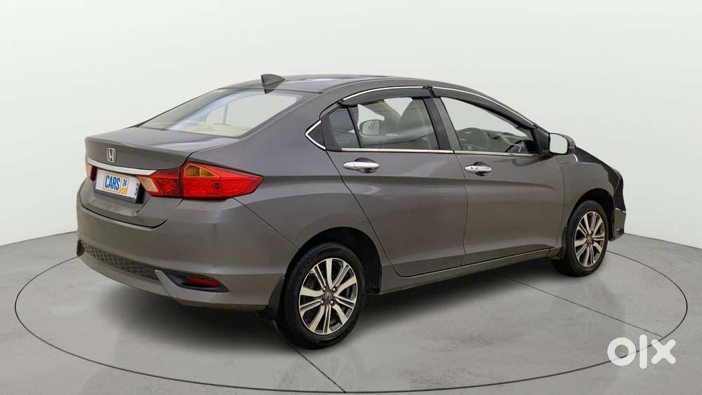 Honda City I-vtec V, 2018, Petrol