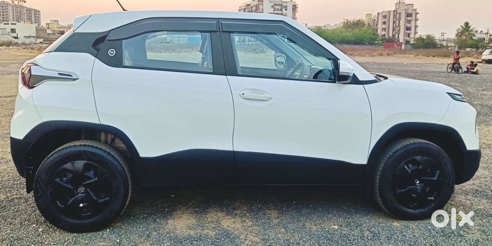 Tata Punch, 2023, Petrol