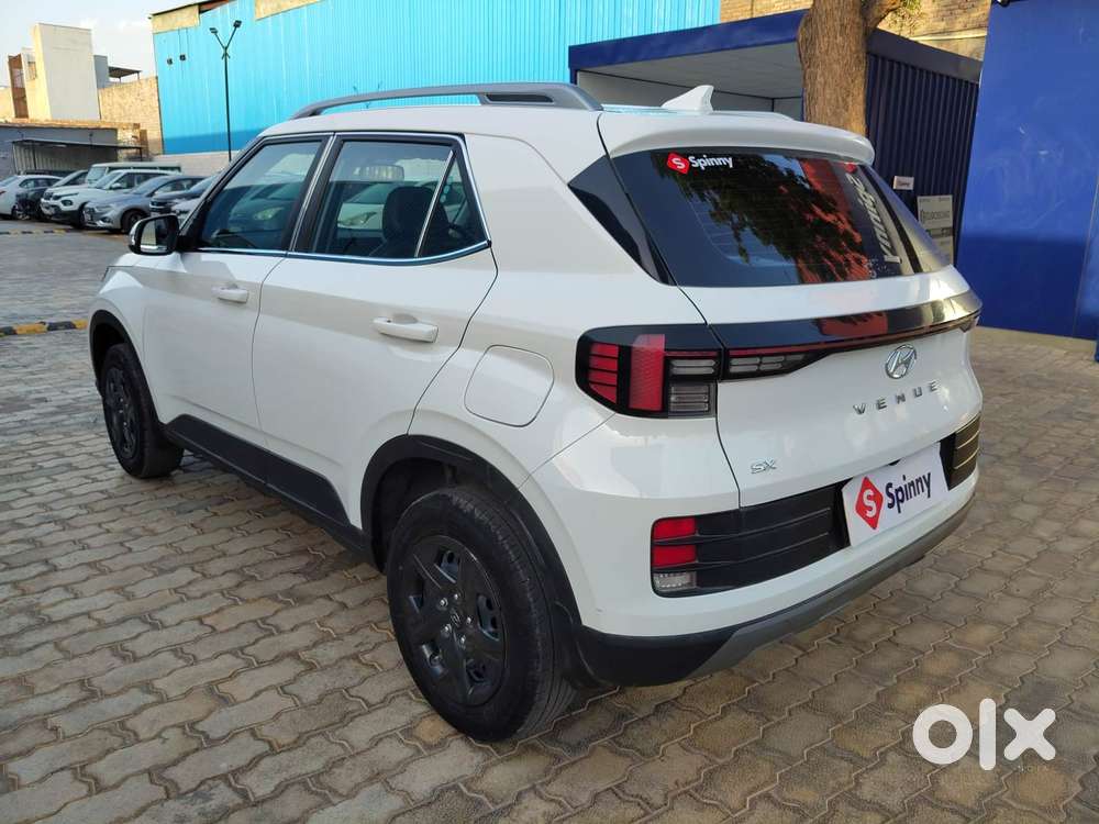 Hyundai Venue Sx, 2024, Petrol