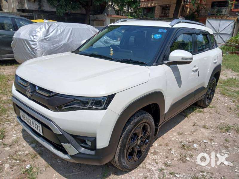 Maruti Suzuki Brezza 1.5 Zxi Smart Hybrid, 2023, Petrol
