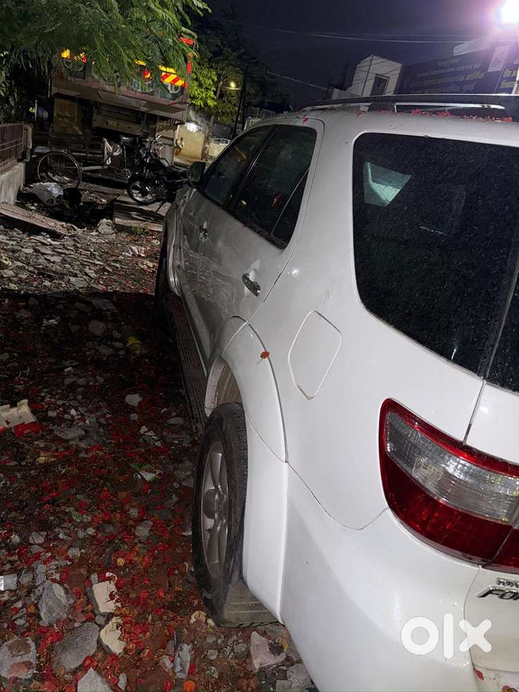 Toyota Fortuner 2010 Good Condition Valid Upto 2030
