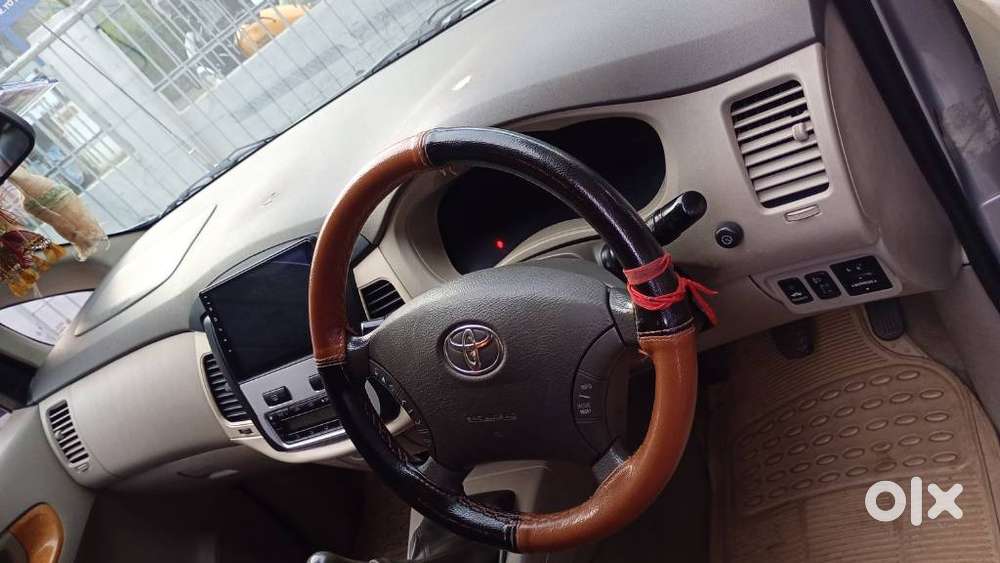 Toyota Innova 2.5 V 7 Str, 2011, Diesel