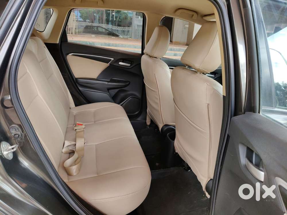 Honda Jazz V Automatic, 2015, Petrol