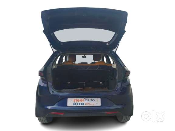 Tata Altroz 1.2 Xm, 2024