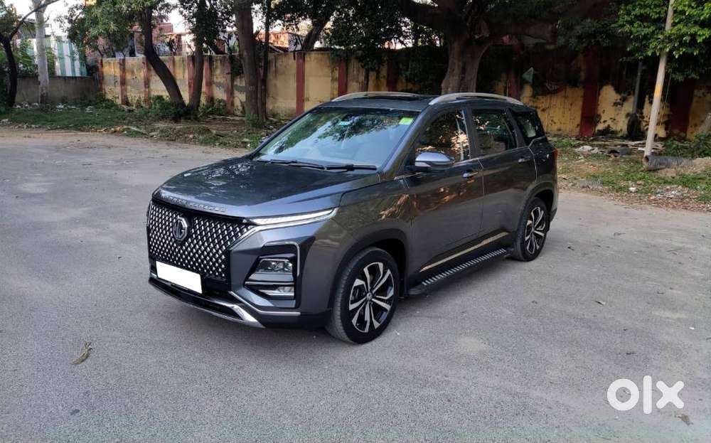 Mg Hector Plus Sharp Pro 1.5 Turbo Petrol Cvt 7 Str, 2023, Petrol