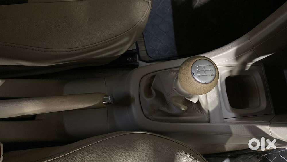 Maruti Suzuki Swift Dzire Vxi 1.2, 2014, Petrol