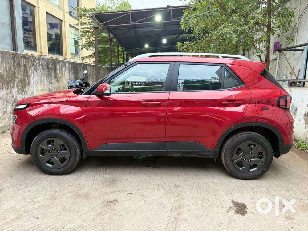 Hyundai Venue Sx, 2024, Petrol
