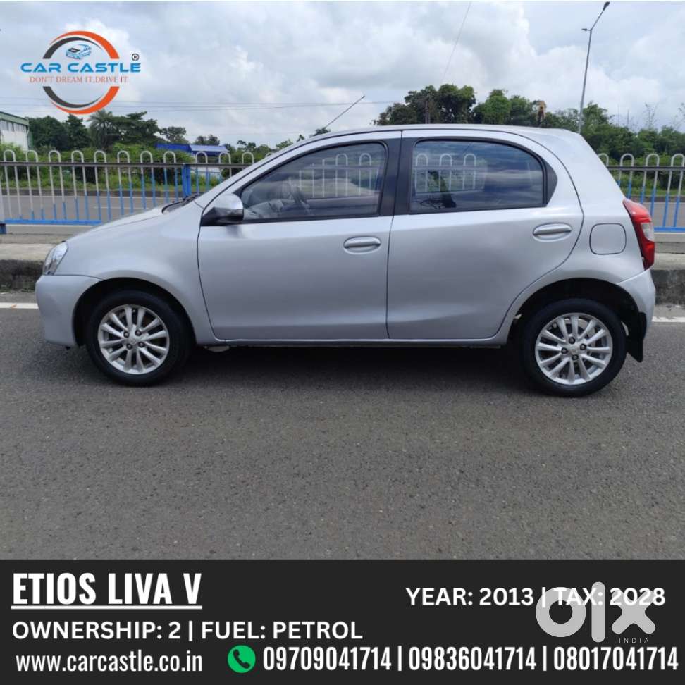 Toyota Etios Liva V, 2013, Petrol