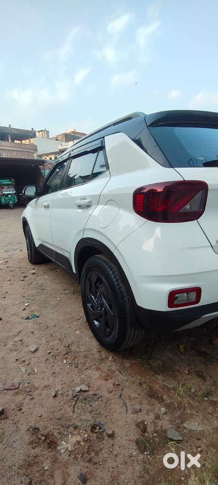Hyundai Venue 1.5 Crdi Sx (o), 2021, Diesel