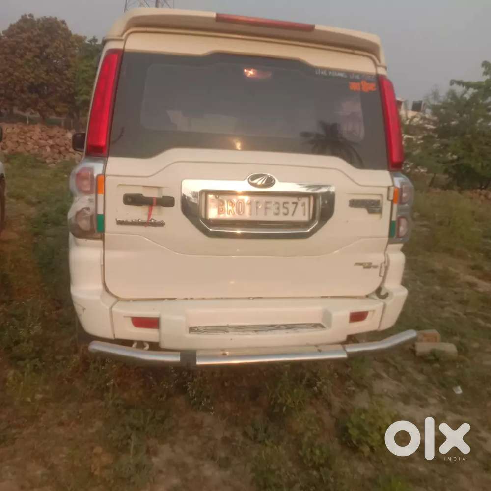 स्कॉर्पियो S2