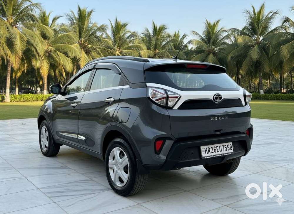 Tata Nexon 1.2 Revotron Xm (s), 2022, Petrol