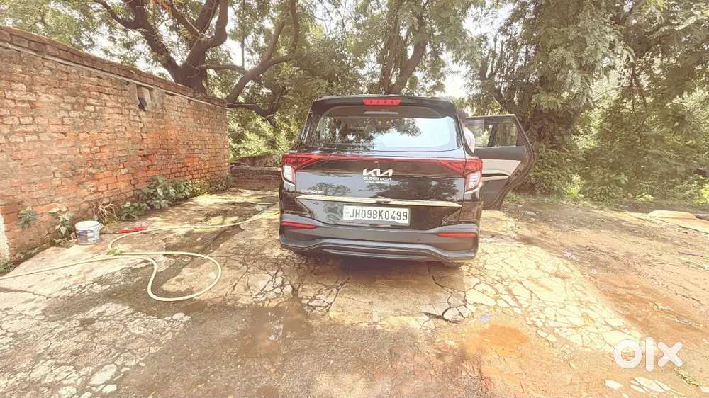 Kia Carens Luxury 1.4 2025