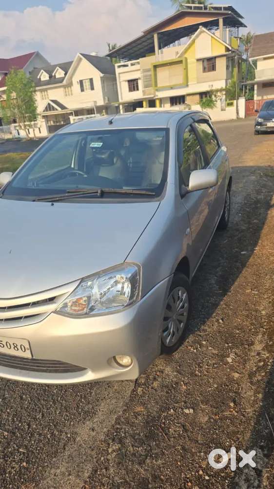 Toyota Etios Liva 2012
