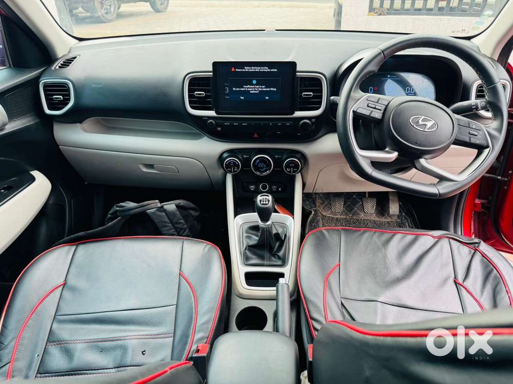 Hyundai Venue Sx Dual Tone, 2022, Petrol