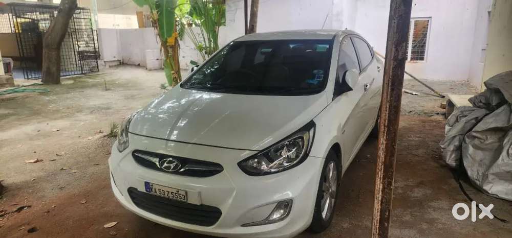 Hyundai Verna 1.6 Fluidic 2012