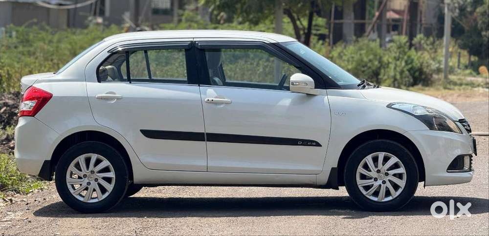 Maruti Suzuki Dzire 1.2 Zxi, 2017, Petrol