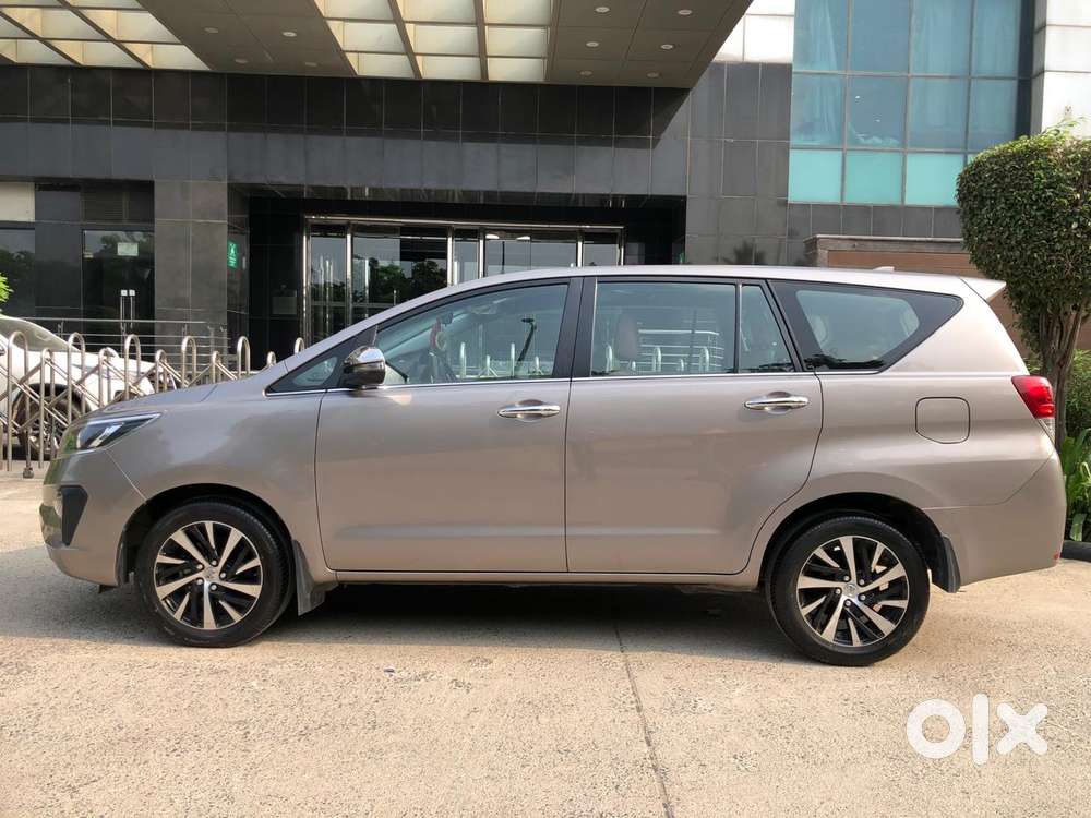 Toyota Innova Crysta [ ] 2.4 Zx At 7 Str, 2022, Diesel