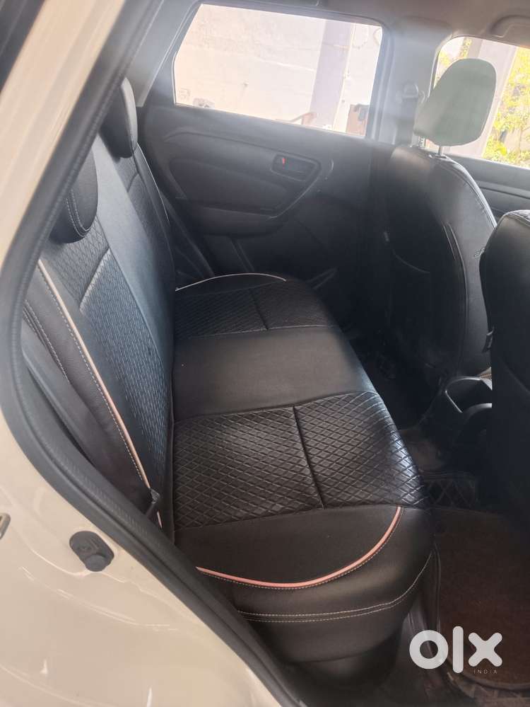 Maruti Suzuki Brezza Vxi At, 2021, Petrol