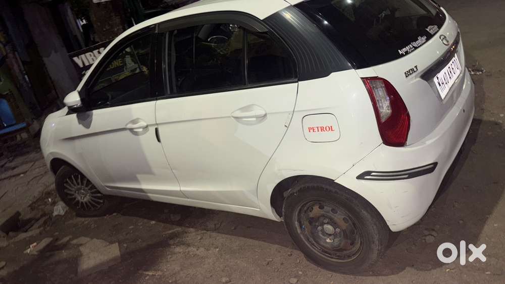 Tata Bolt Petrol 2016