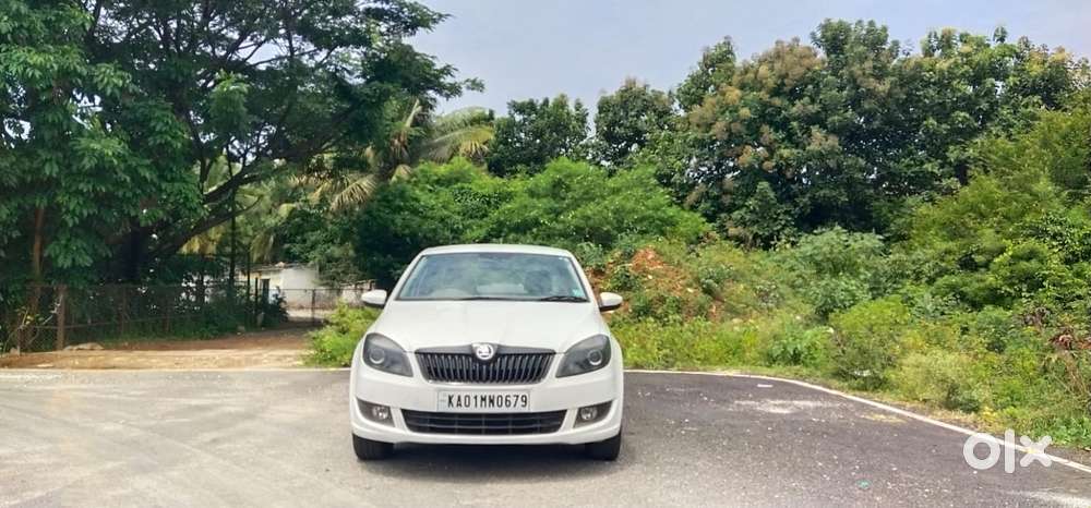 Skoda Rapid 1.6 Mpi Style Plus, 2016, Petrol