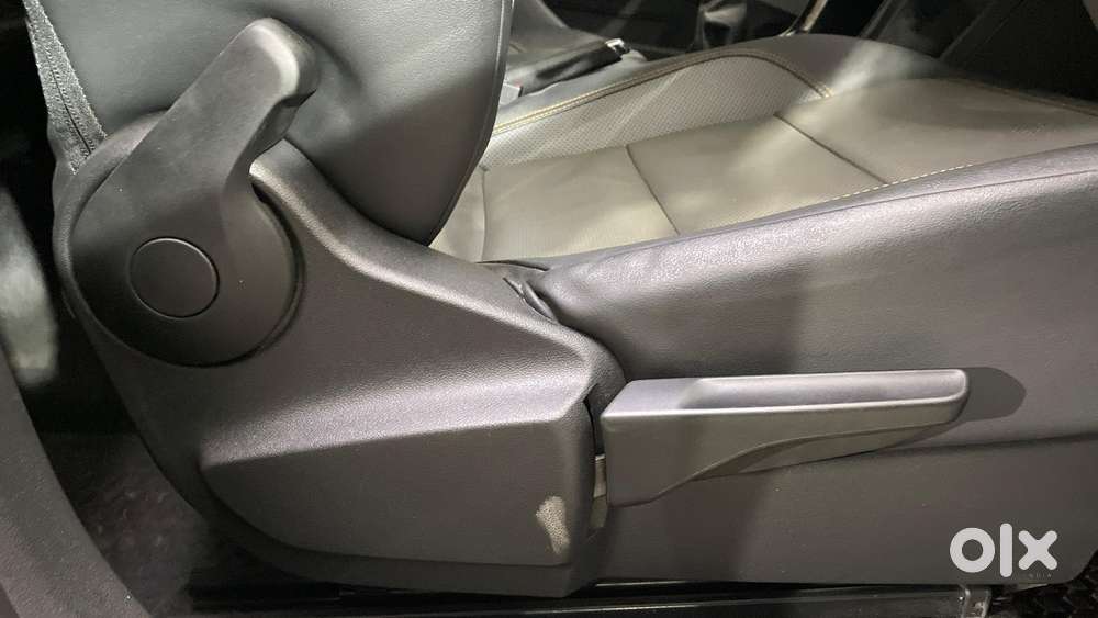 Skoda Kushaq 1.0 Tsi Style, 2022, Petrol
