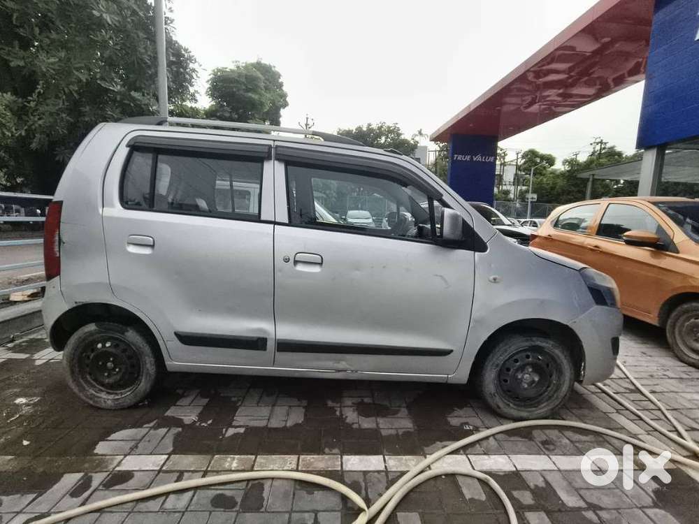 Maruti Suzuki Wagon R Vxi 1.2, 2016, Petrol