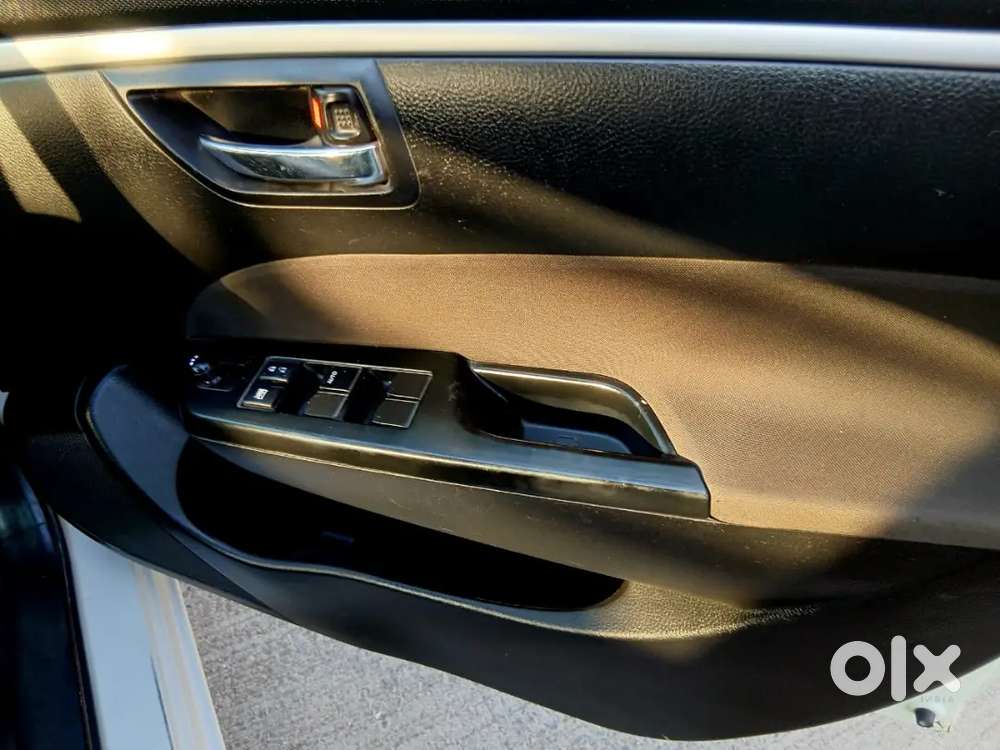 Maruti Suzuki Swift 2012 Petrol
