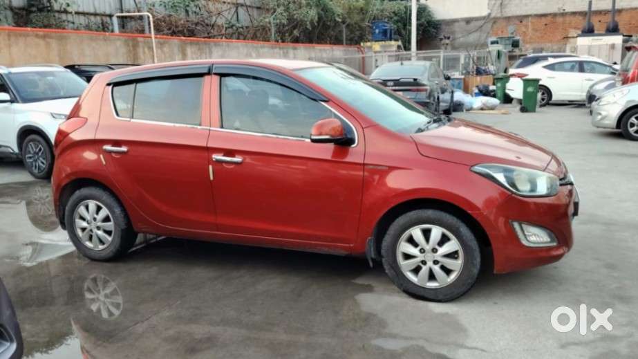 Hyundai I20 2012-2014 Sportz At 1.4, 2014, Petrol
