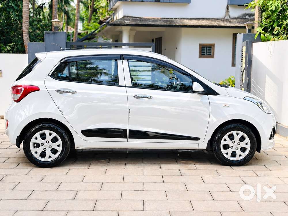 Hyundai Grand I10 Petrol Manual 2013