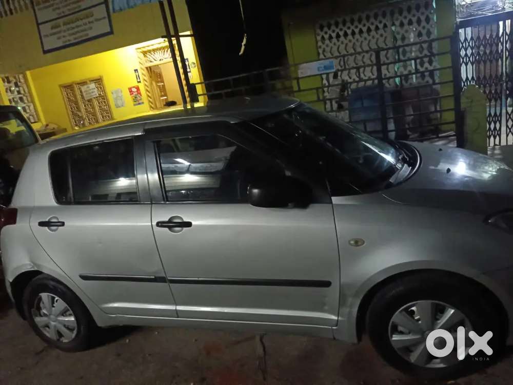 Maruti Suzuki Swift 2004-2010 Petrol Manual