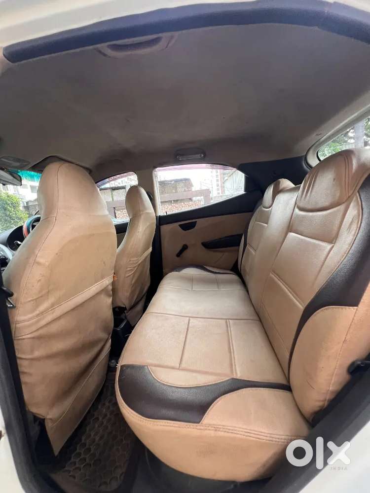 Hyundai Eon 1.0 Magna 2012
