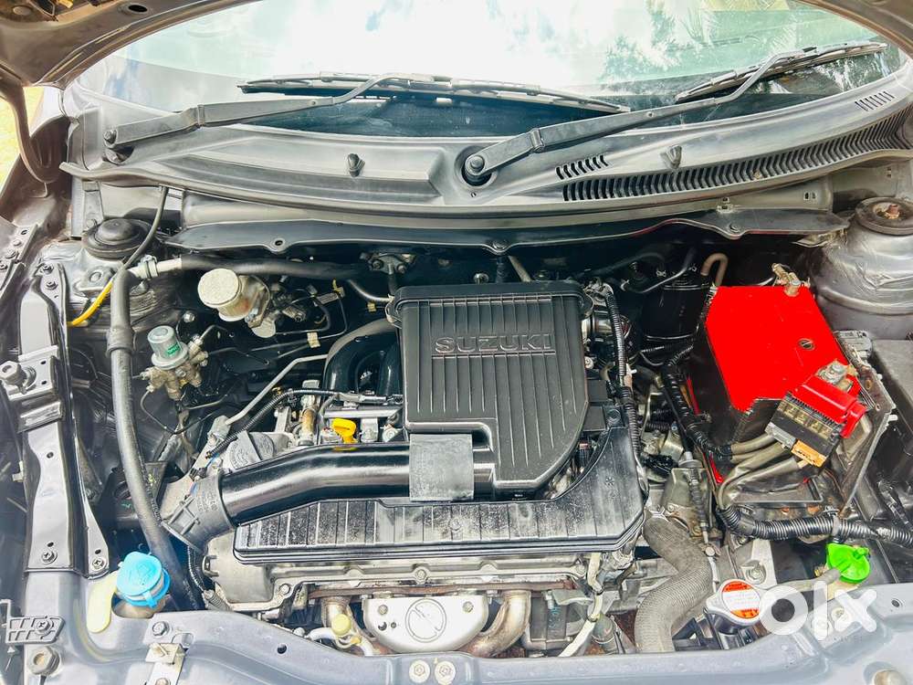 Maruti Suzuki Swift Dzire 1.2 Vxi Bsiv, 2013, Petrol