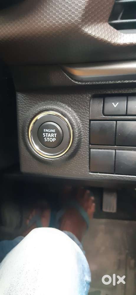 Maruti Suzuki Vitara Brezza Zxi + At, 2025, Petrol