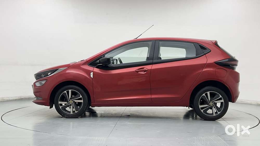 Tata Altroz Xz, 2020, Petrol