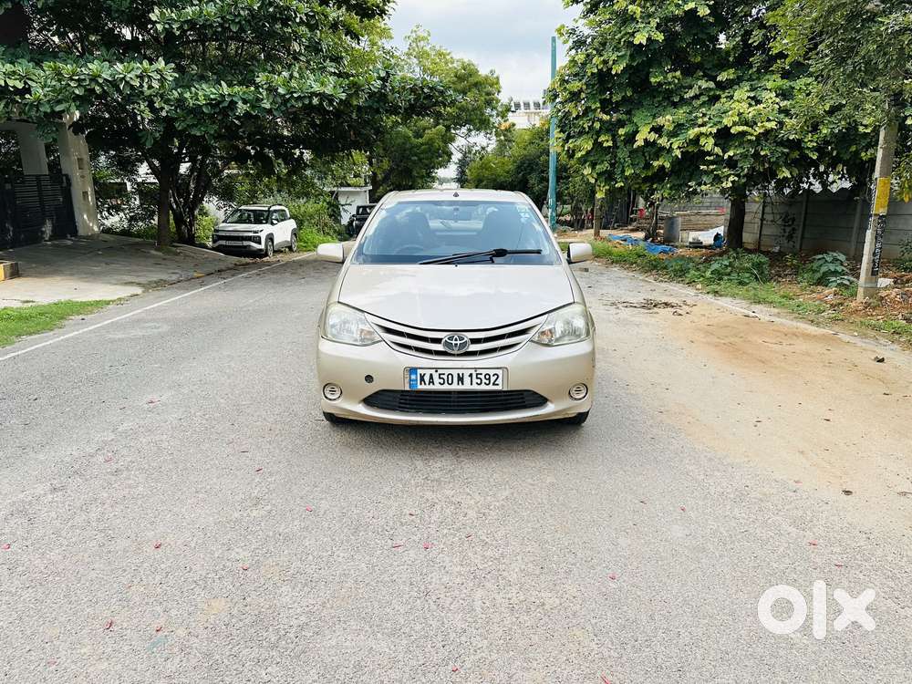 Toyota Etios Liva G Xclusive Edition, 2011, Petrol