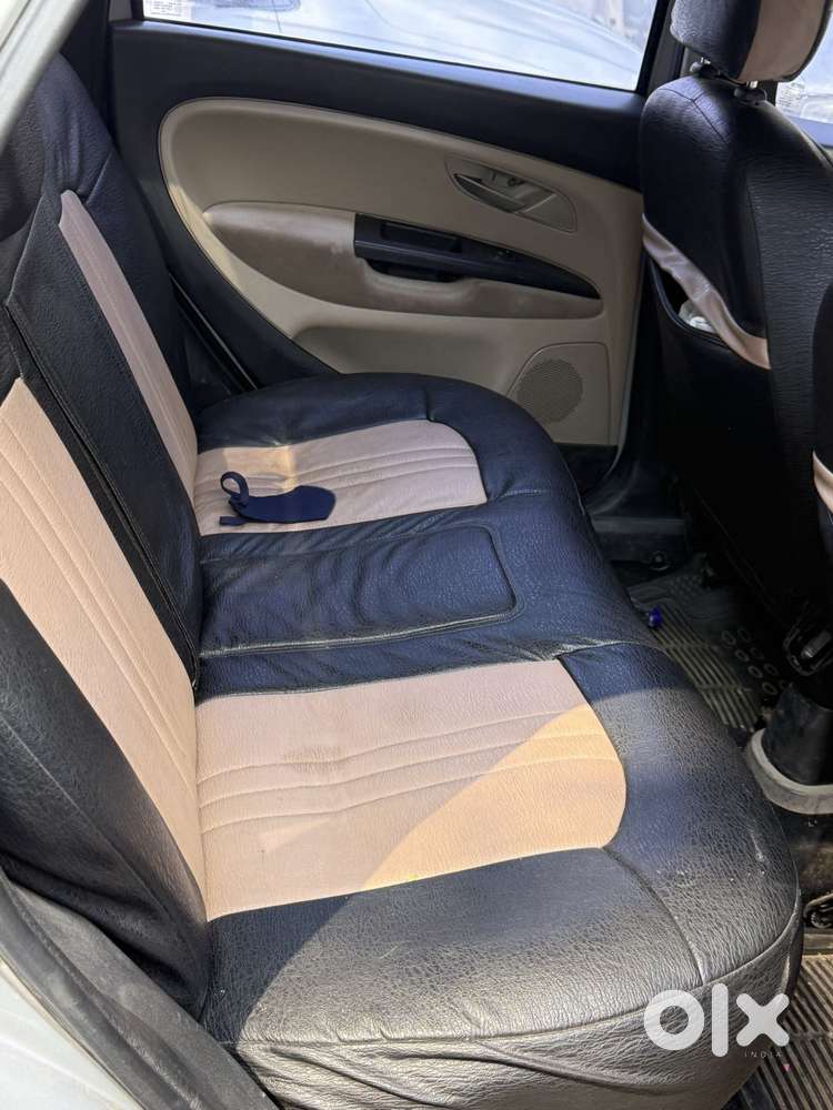 Fiat Linea 2007-2013 Emotion (diesel), 2009, Diesel