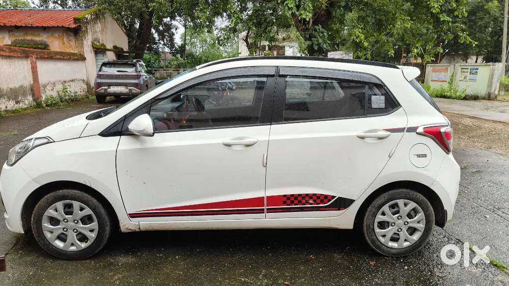 Hyundai Grand I10 Sportz 2016