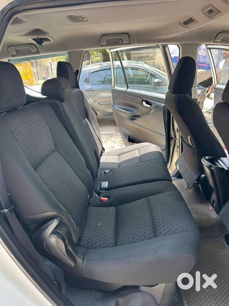 Toyota Innova Crysta 2017 Diesel Good  For Salecondition
