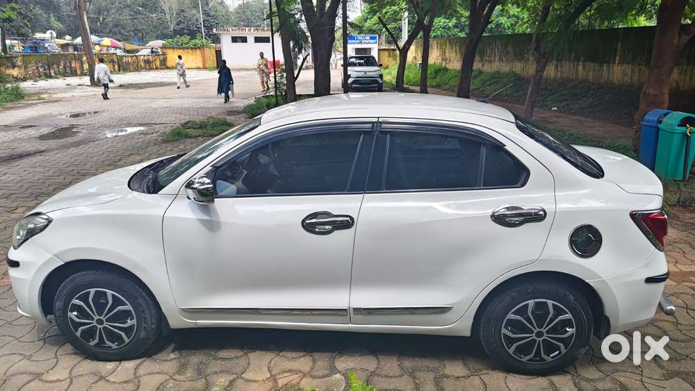 Maruti Suzuki Dzire 1.2 Vxi, 2021, Cng & Hybrids