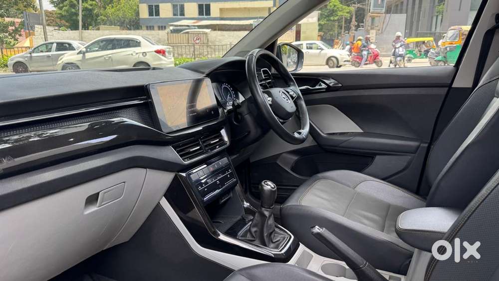 Skoda Kushaq Style 1.0l Tsi Mt, 2021, Petrol