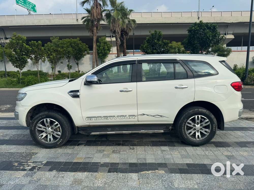 Ford Endeavour Titanium Plus 4x4, 2018, Diesel