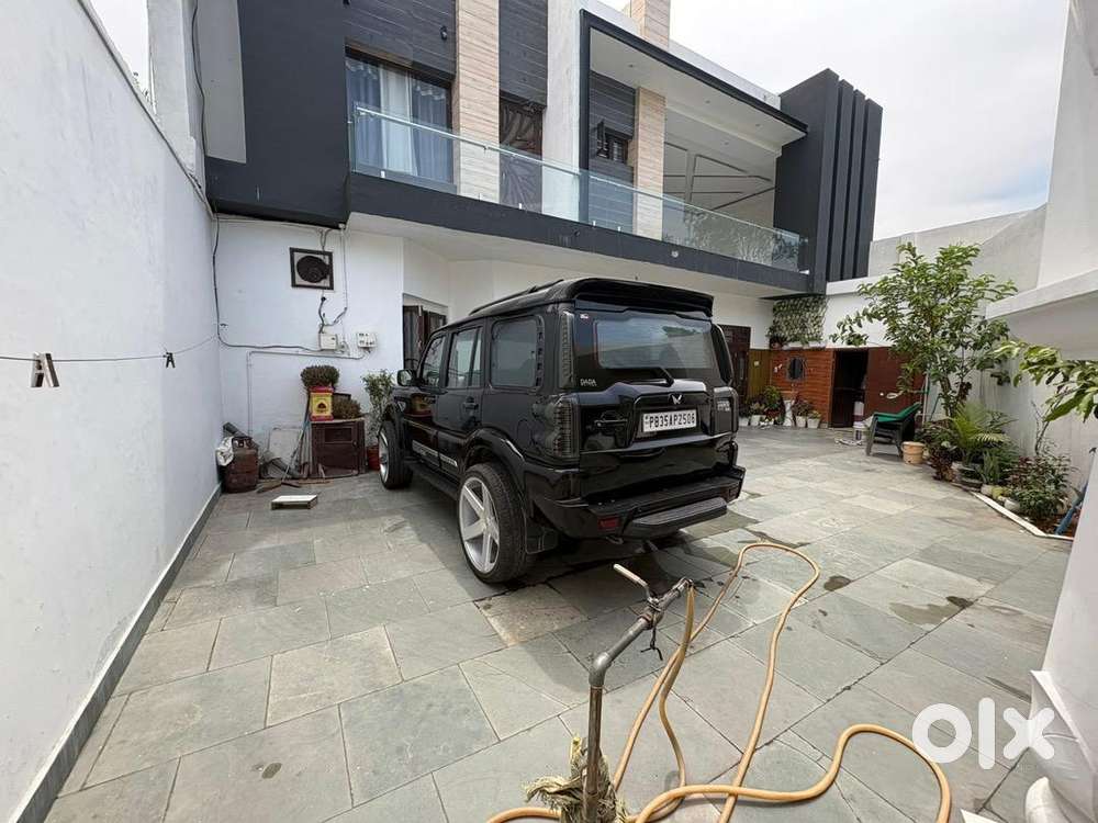 Mahindra Diesel Car 2025