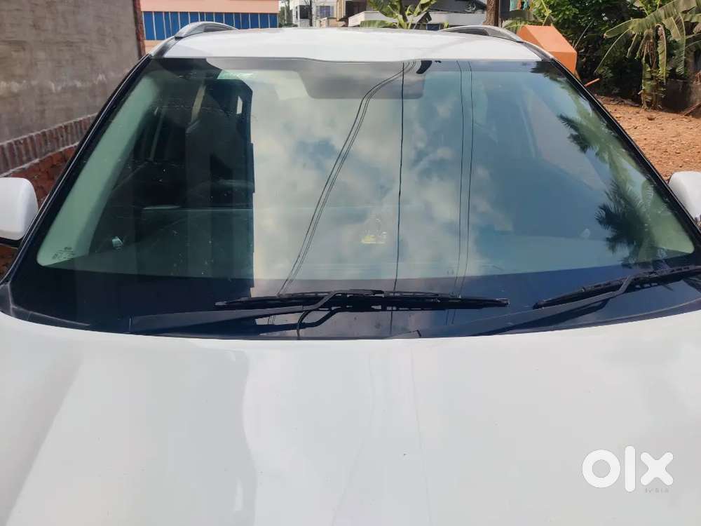 Full Condition Showroom Track