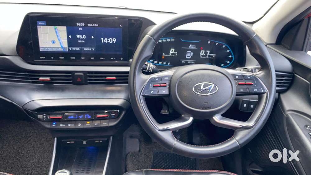 Hyundai New I20 1.2 Asta Mt Dual Tone, 2022, Petrol