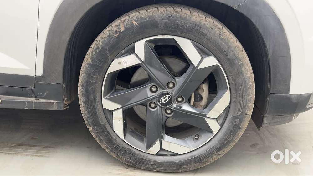 Hyundai Alcazar 2.0 Platinum (o) Petrol At 7 Str, 2021, Petrol