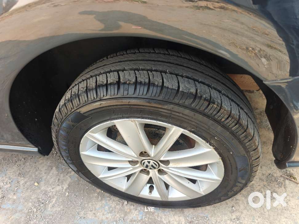 Volkswagen Vento 1.2l Tsi Highline Plus At Petrol, 2016, Petrol