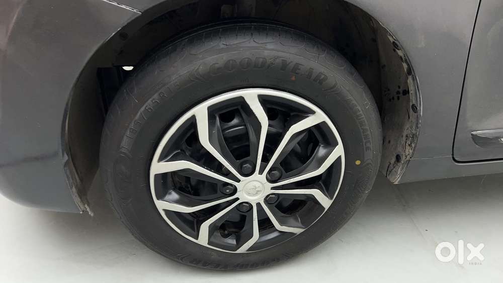 Maruti Suzuki Baleno Delta, 2017, Petrol